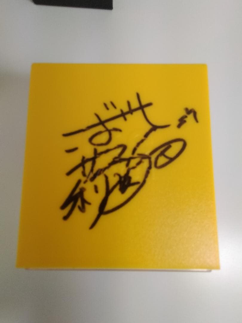 直筆サイン入りBOX付き　ガールズケイリン×ice watch 小林莉子選手