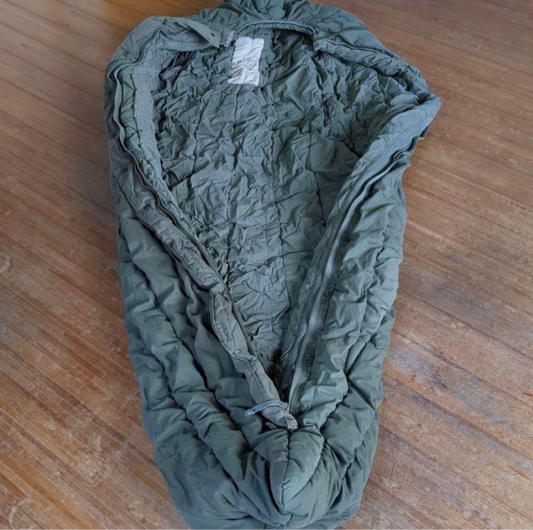 米軍　極寒地用　シュラフ　寝袋