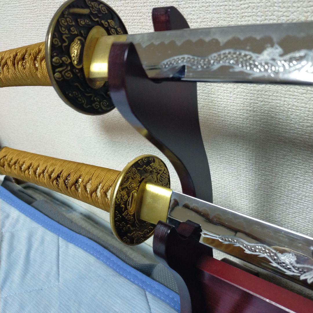 居合刀　模造刀　日本刀　大小二本　刀剣　打刀　脇差　小柄　龍　梵字　彫刻　鮫皮