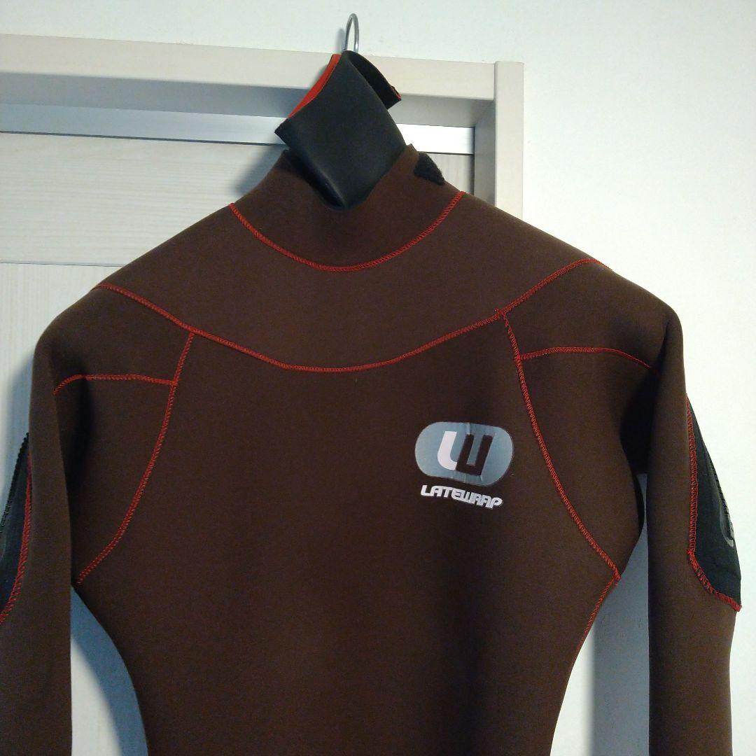 ボディーボード　サーフィン　ドライスーツ 一体型ソックス付き　難あり