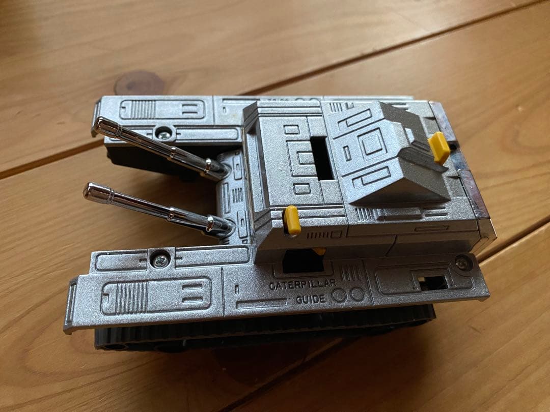 DXポピニカ 宇宙刑事 シャリバン 高次元戦闘車 シャリンガータンク【箱付き】