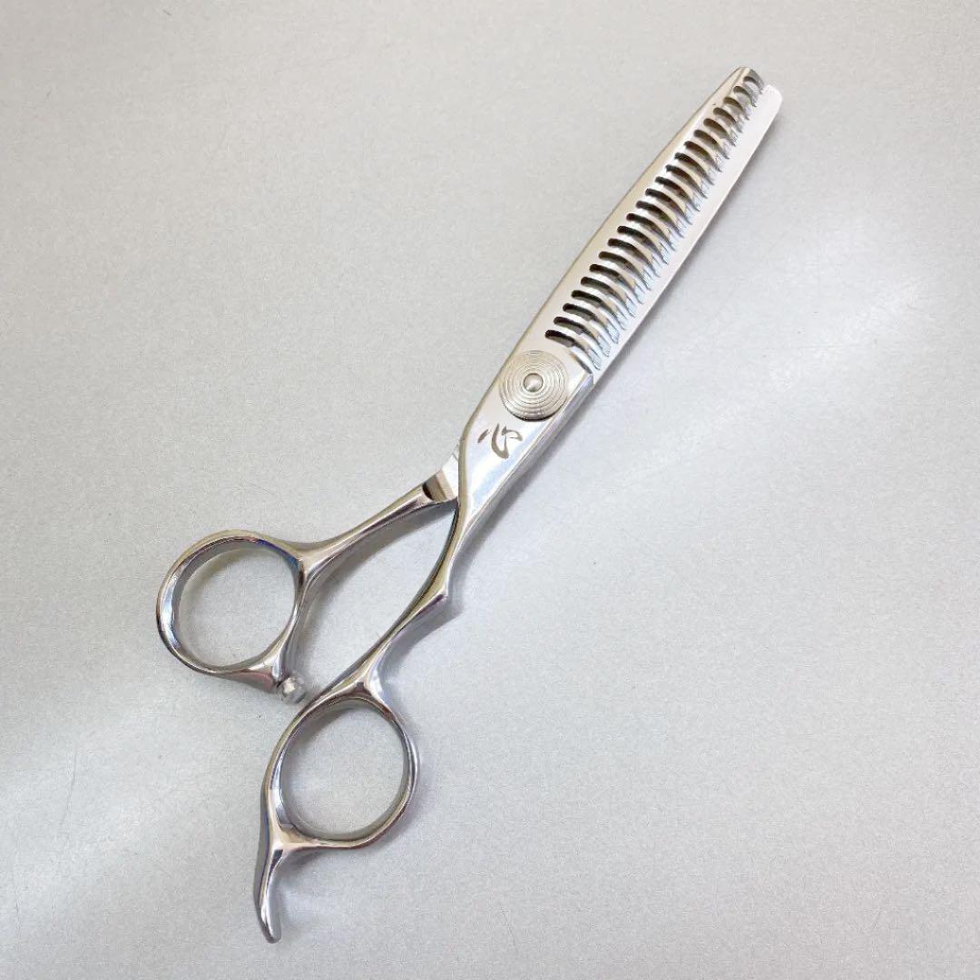 6インチセニングシザー 35% 新品　おススメです。理美容プロ専用シザー