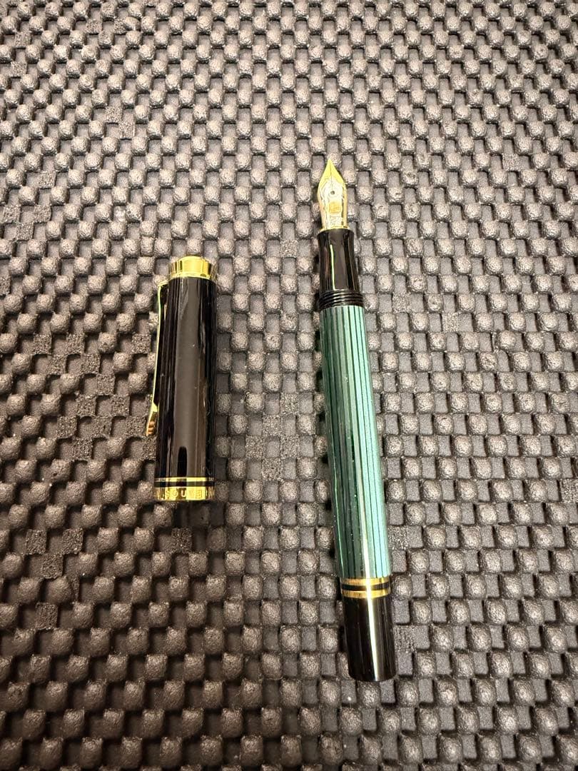 【即日発送】ペリカンM300、ケース、インク、箱付き