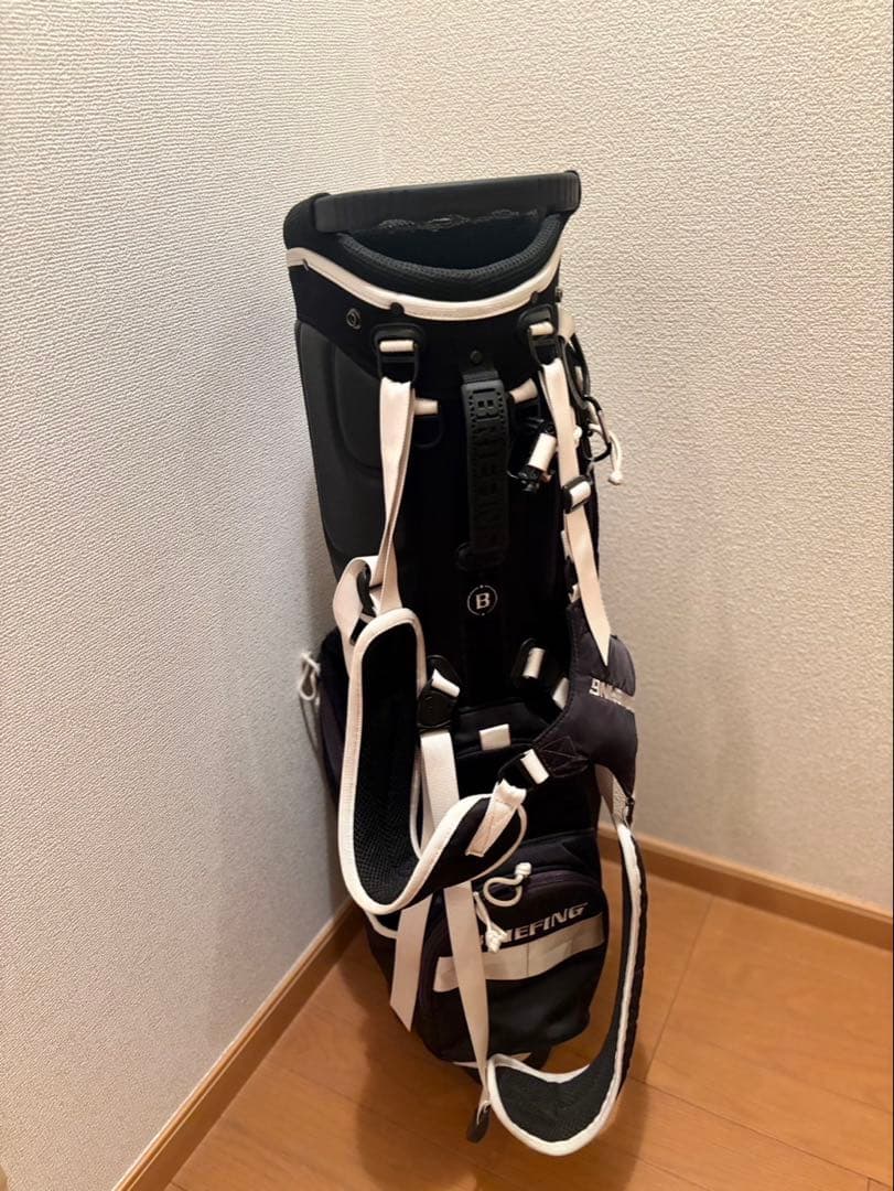 BRIEFING キャディバッグ 【ヘッドカバー付き】ブラック/ホワイト