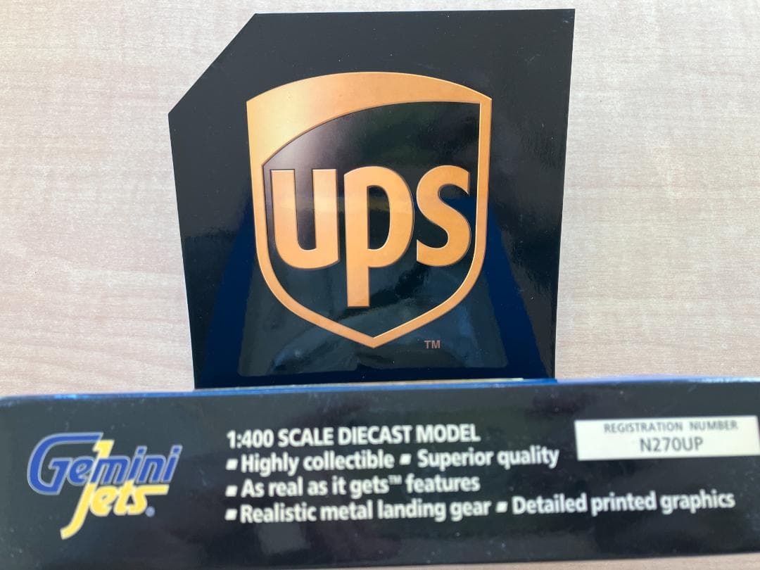 貨物機模型　UPS　MD-11F　1/400　　　　　く