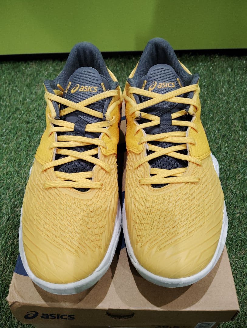 asics アンプレアルスlow 限定カラー イエロー