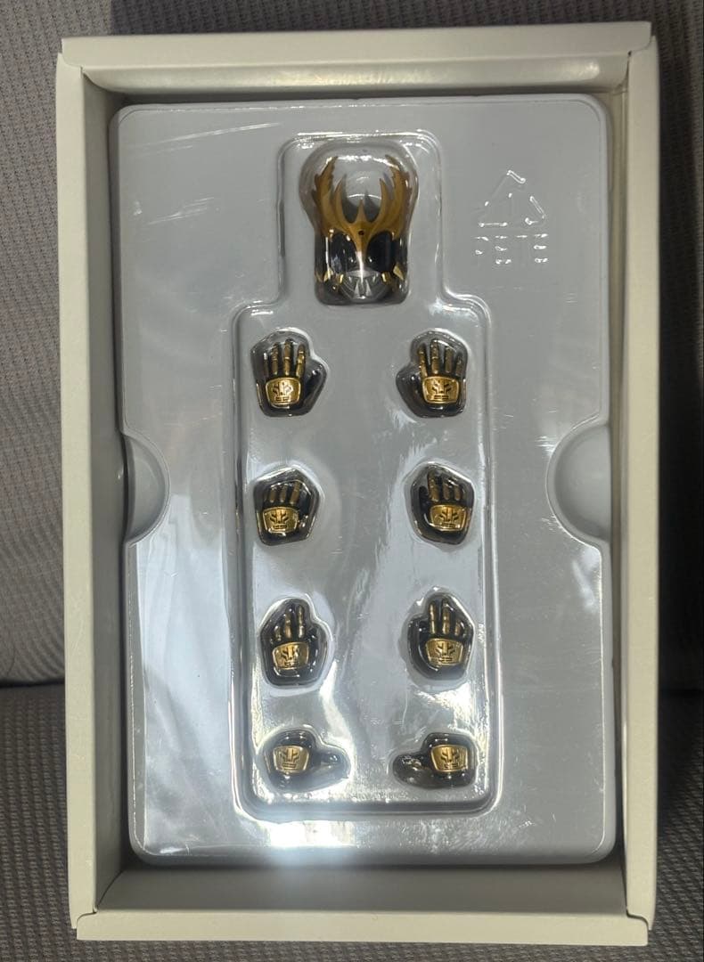 SHFiguarts 仮面ライダークウガ　ライジングアルティメット　真骨彫