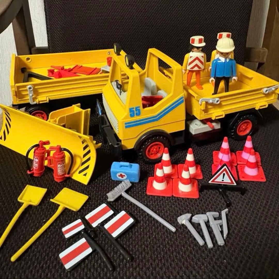 Playmobil モビルクレーン・ダンプカー・レーシングカーセットをまとめて