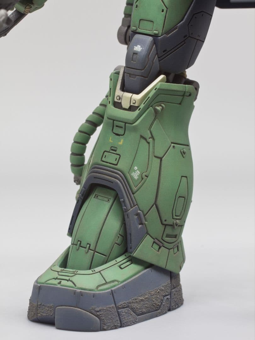 「復讐のレクイエム」HG 1/144 ザクII F型チャブス機　全塗装 完成品