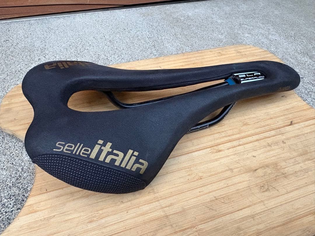 Selle Italia SLR TM SUPERFLOW DAVOS ヌバック