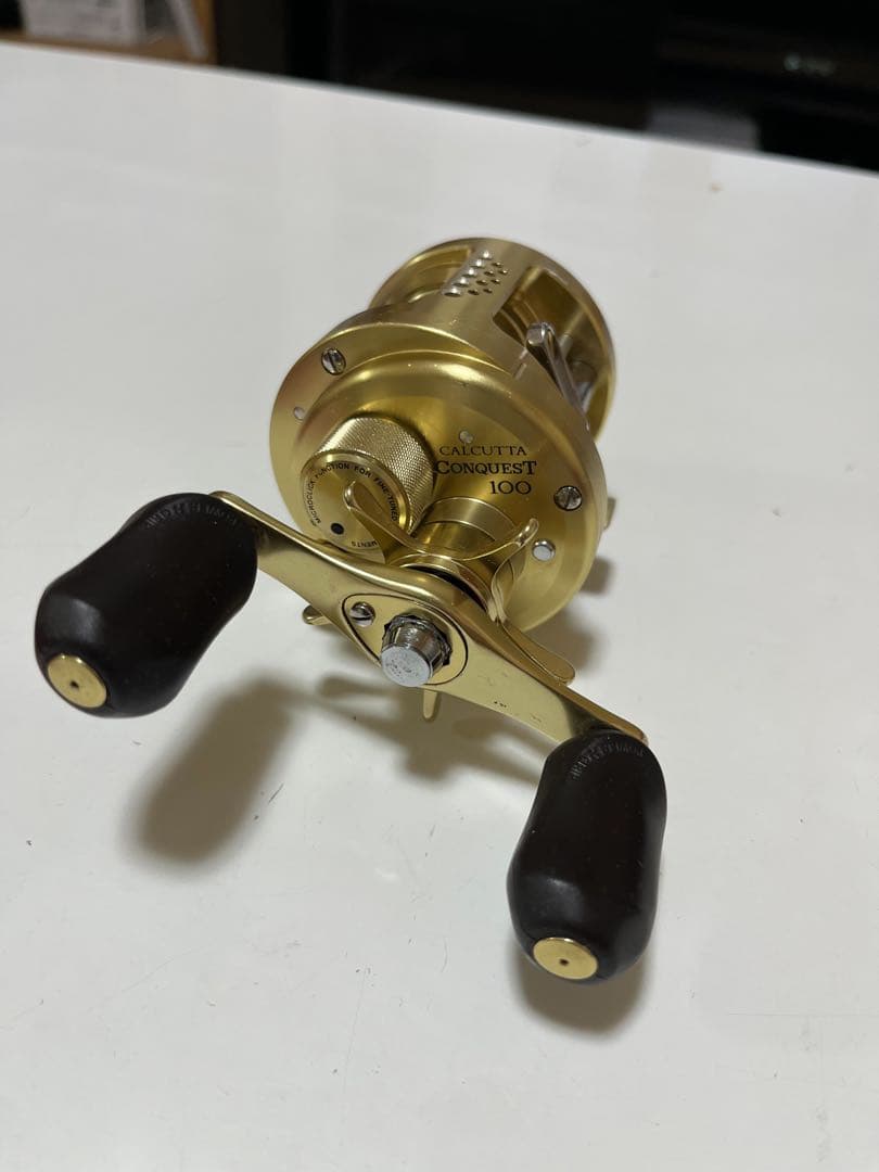 シマノ　カルカッタコンクエスト　100