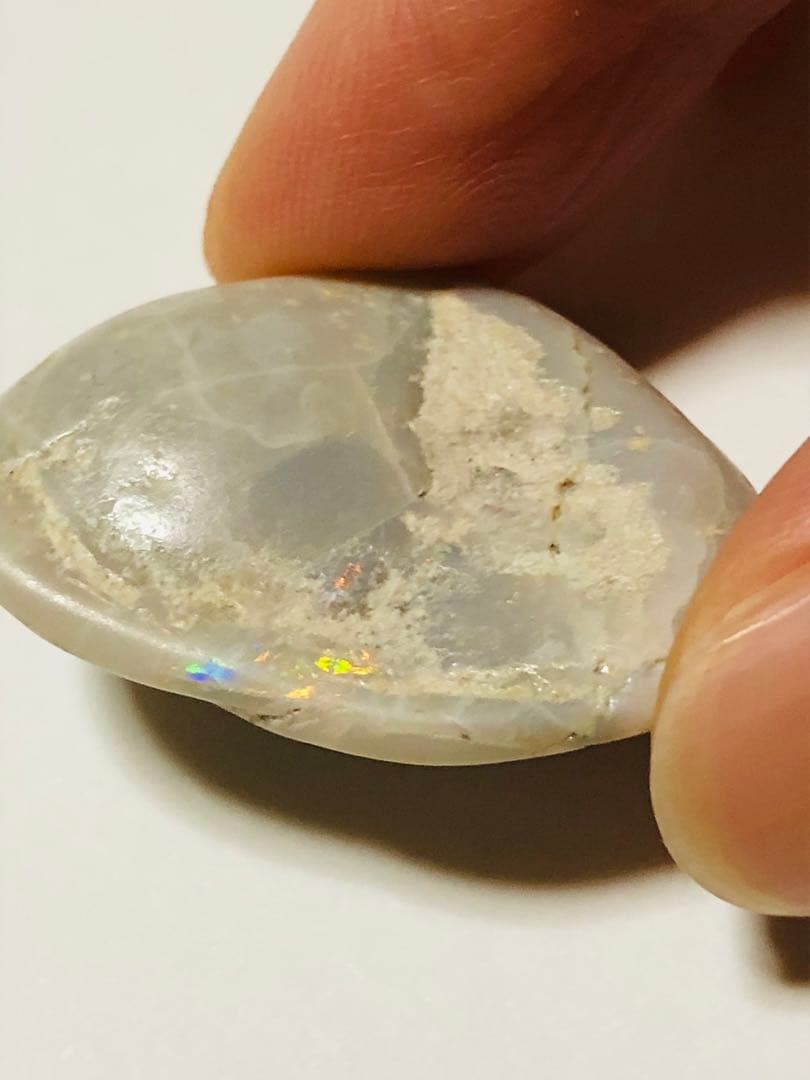 シェルオパール　貝化石　遊色　オーストラリア