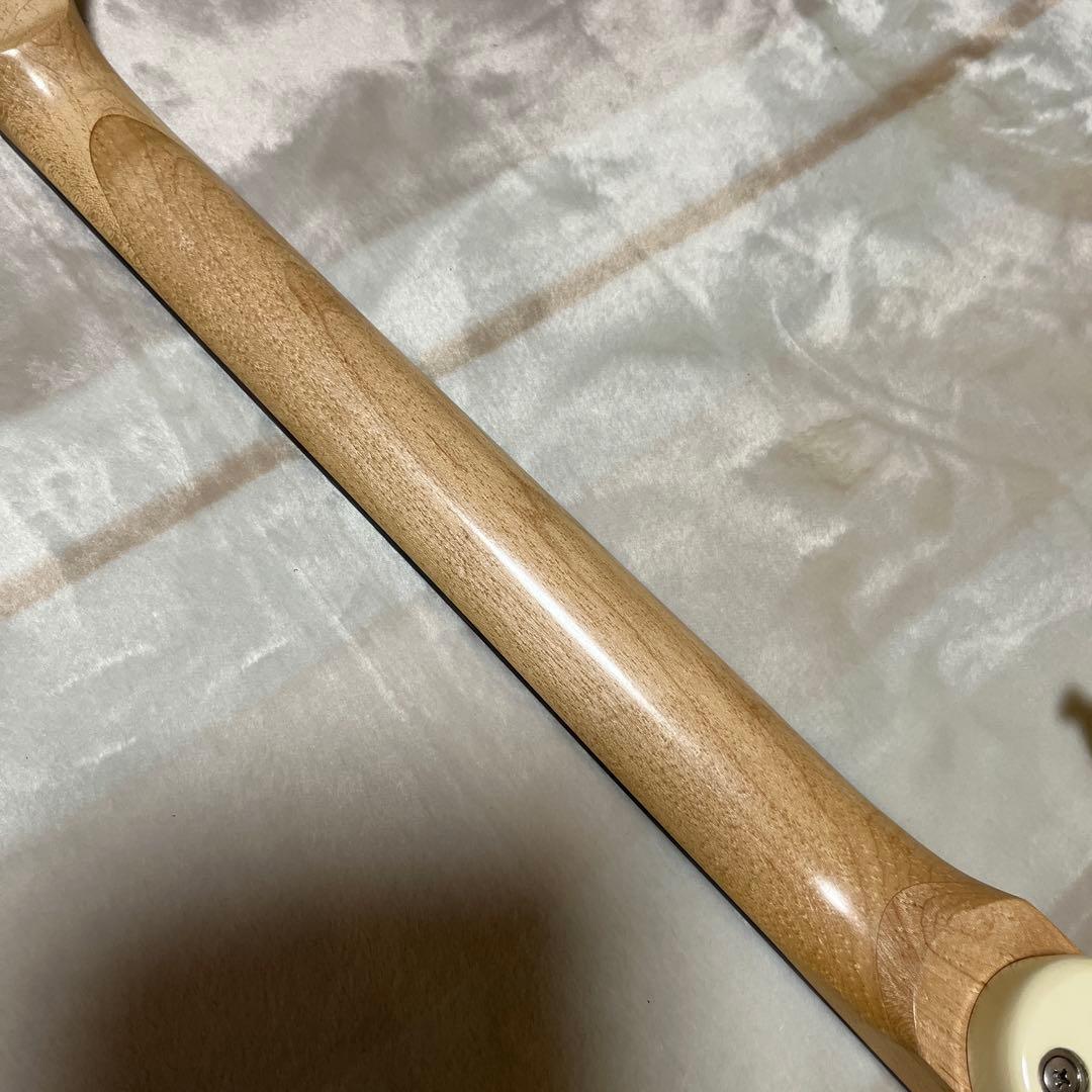 Aria DM-01 モズライトタイプ　P90 アイボリー