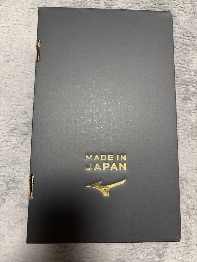 【限定色】モレリア2JAPAN ブライトゴールドパック　27.0センチ