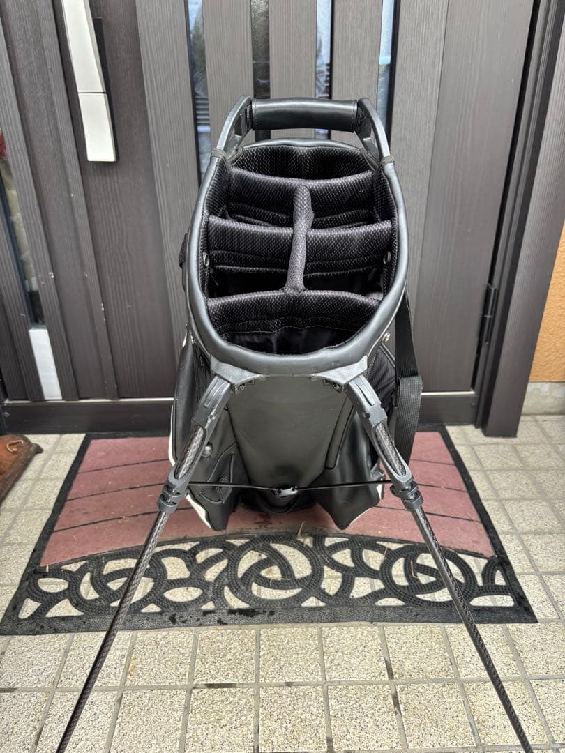 希少J.LINDEBERG vesselコラボキャディバッグ ブラック/ホワイト