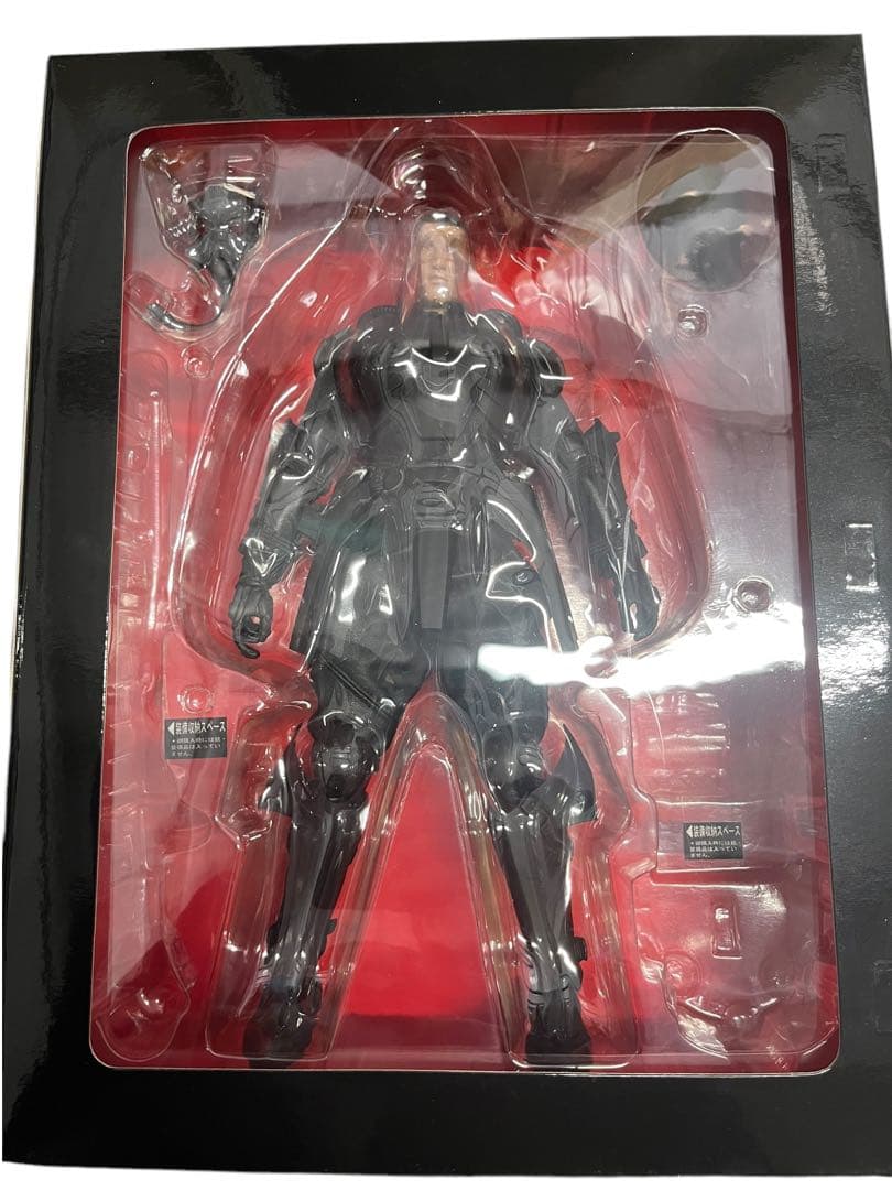 フィギュア　プロテクトギア・小白丸忠一 首都警特機隊突入隊員(92式特殊装甲服)