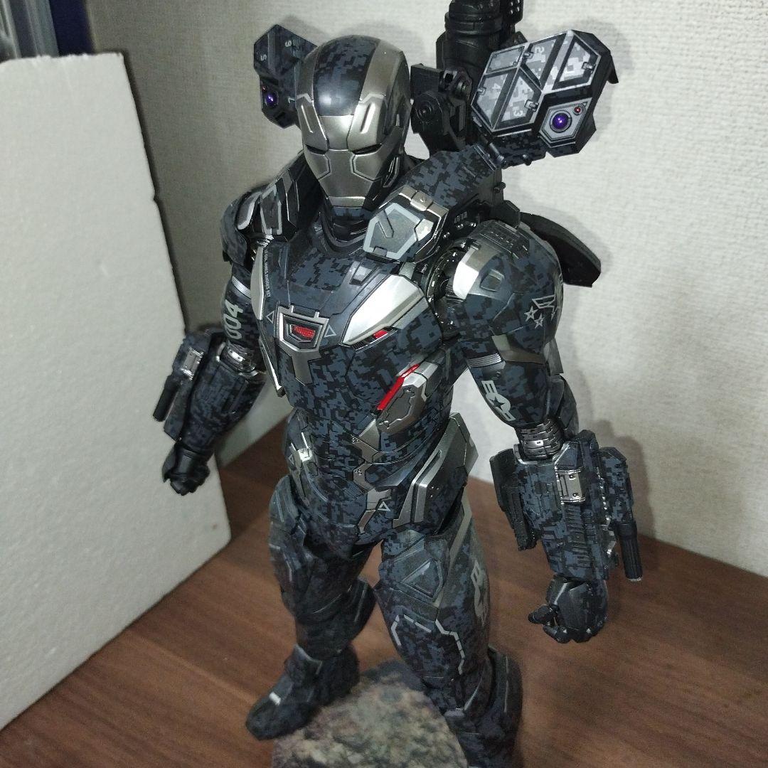 ホットトイズ　1/6 ウォーマシンフィギュア インフィニティウォーアベンジャーズ