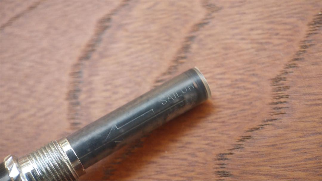 セーラー　ヴィンテージ万年筆　本体／シルバー　ペン先／18k