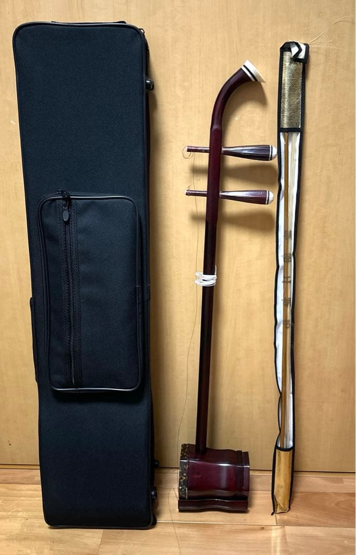 ケース　弓　その他付属品付　蘇州二胡