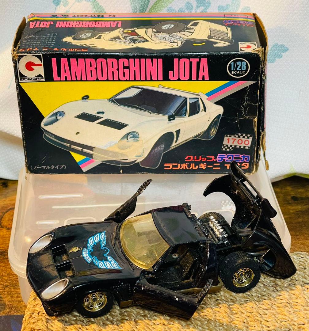 ランボルギーニ イオタ Lamborghini Jota 1/28 永大グリップ