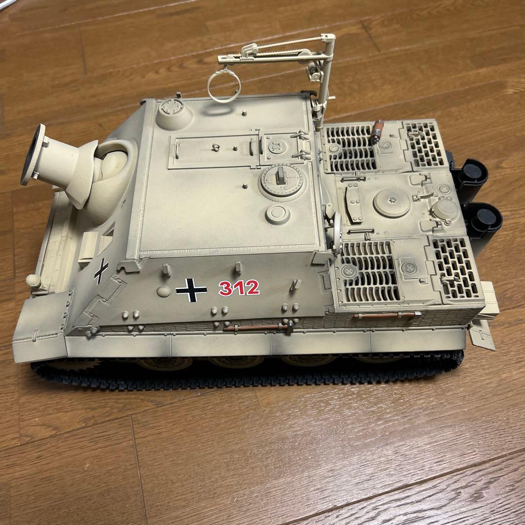1/16 ラジコン戦車 ストームタイガー 砂色モデル
