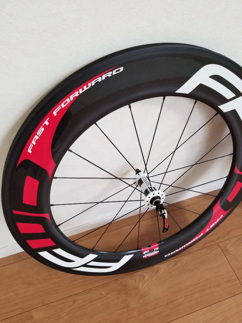 DNA FFWD F9R カーボン ホイール&タイヤ貼り付け 全て込み