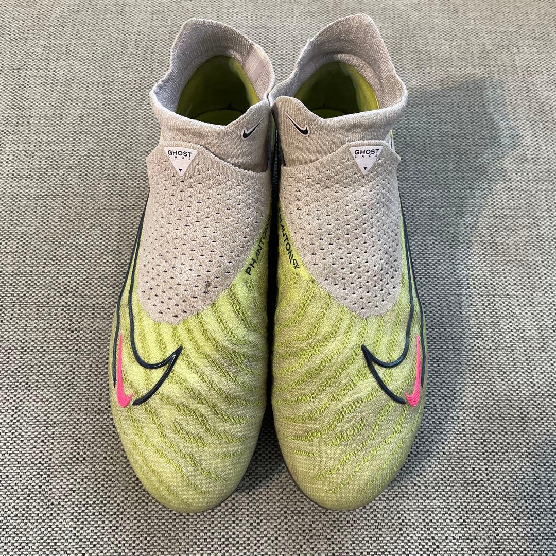 サッカースパイクNIKE ファントム GX エリート DF FG SE