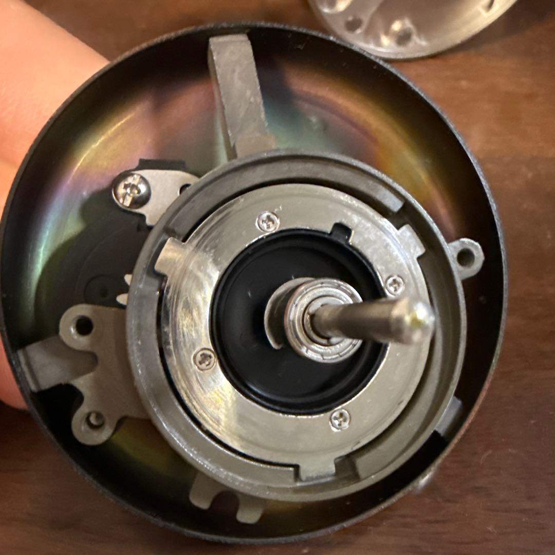 RYOBI VARIUS F300 ベイトリール