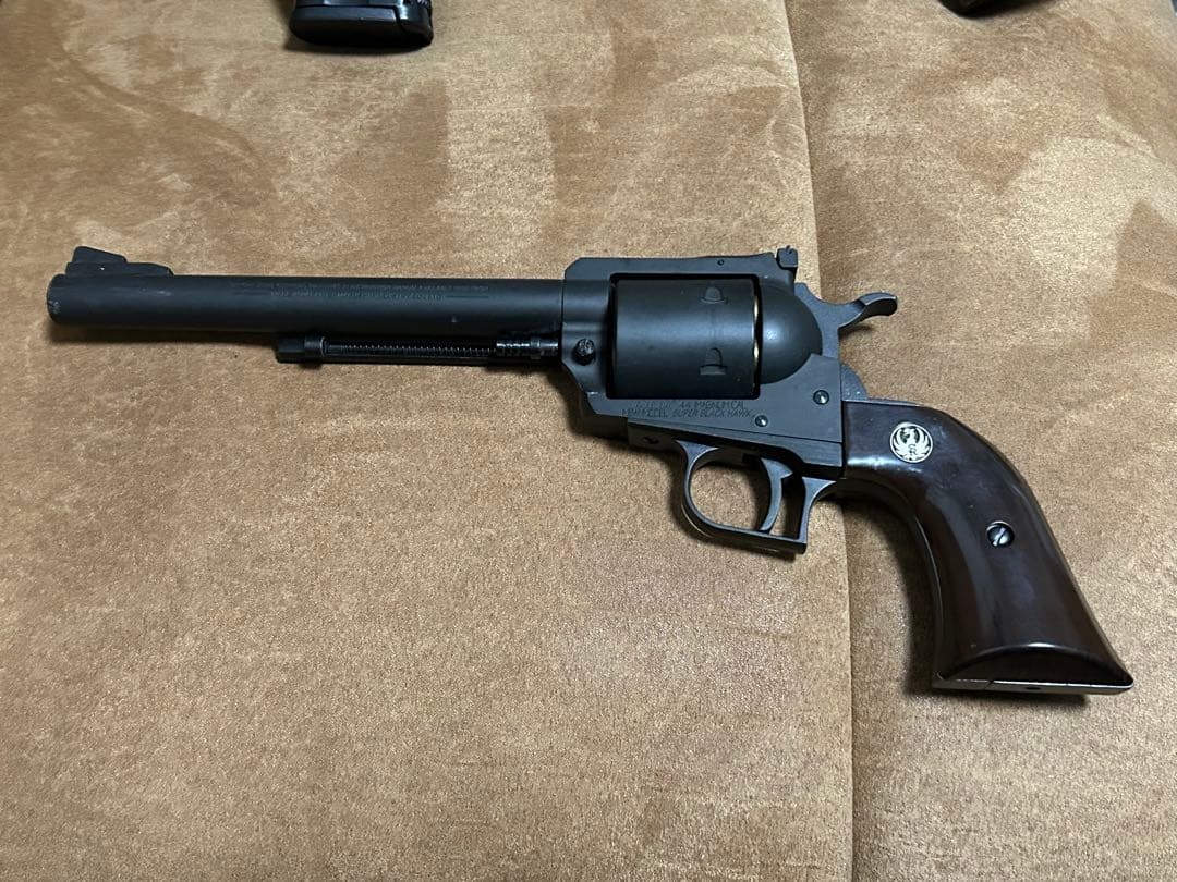 マルシン ルガー スーパーブラックホーク .44マグナム エアガン