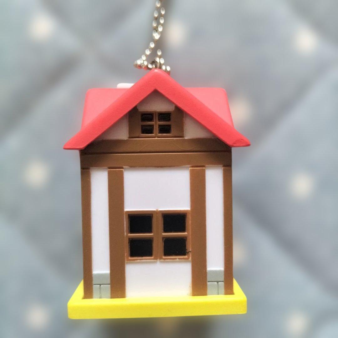 どうぶつの森　キーホルダー　ミニミニハウスキーチェーン　フー子　平成レトロ