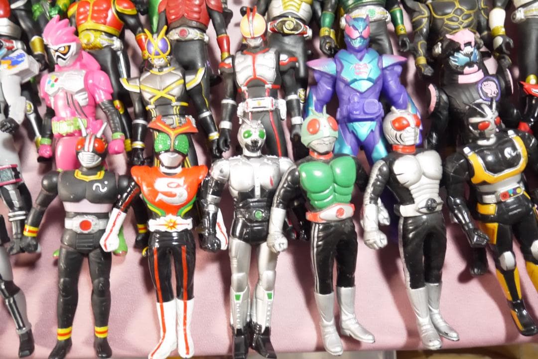 ライダーヒーローシリーズ　ビッグサイズソフビフィギュア　107体セット