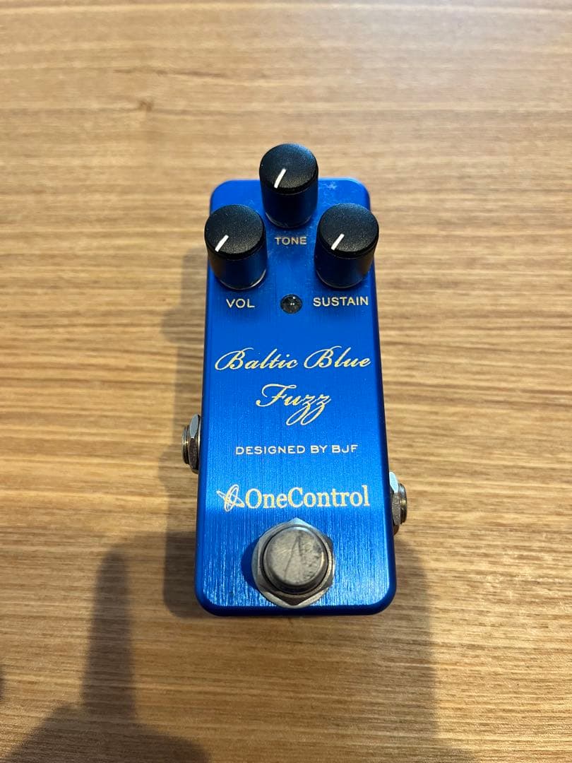ギター OneControl Baltic Blue Fuzz