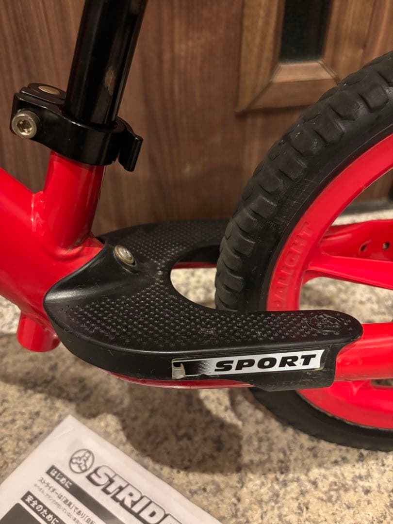 【美品】STRIDER SPORTS 赤 12インチ カスタム済