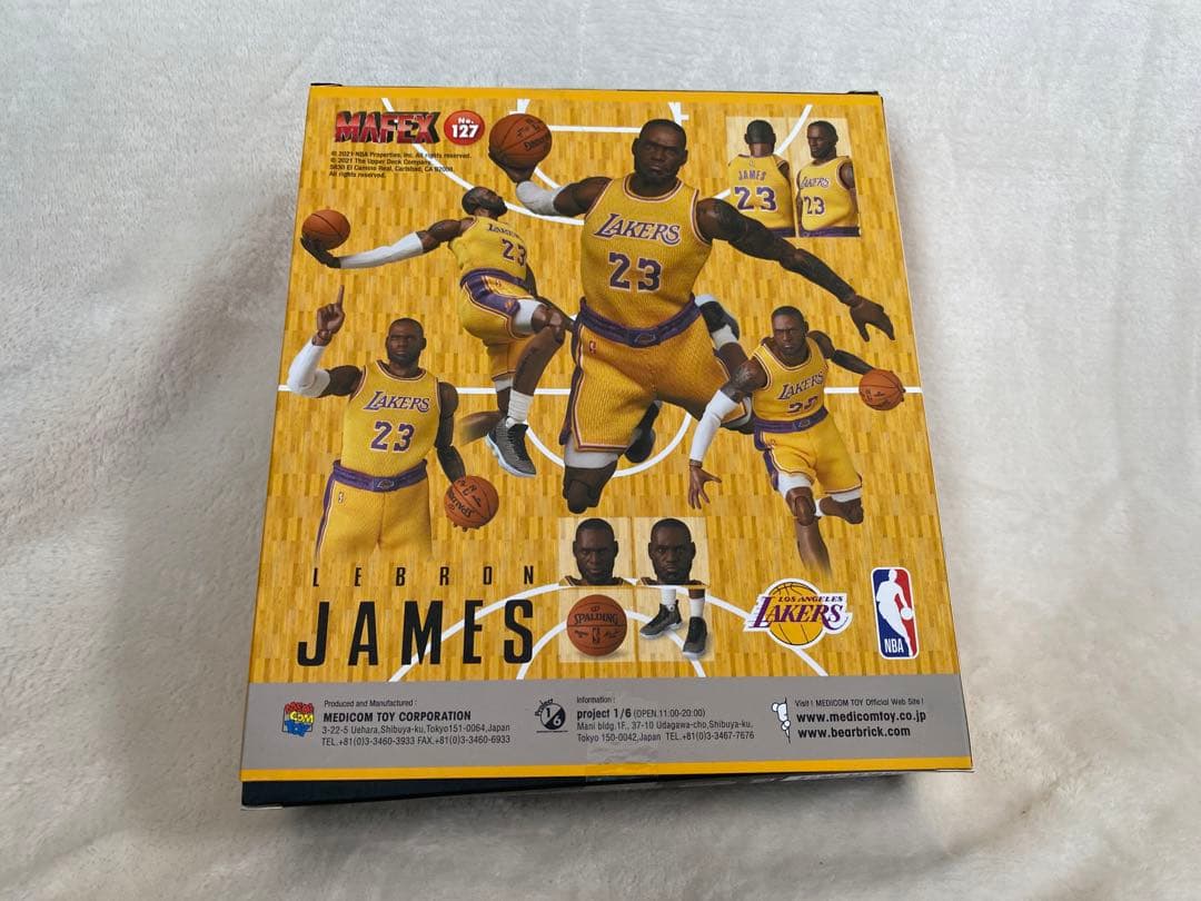 LEBRON JAMES MAFEX No.127 レブロンジェームズ　正規品