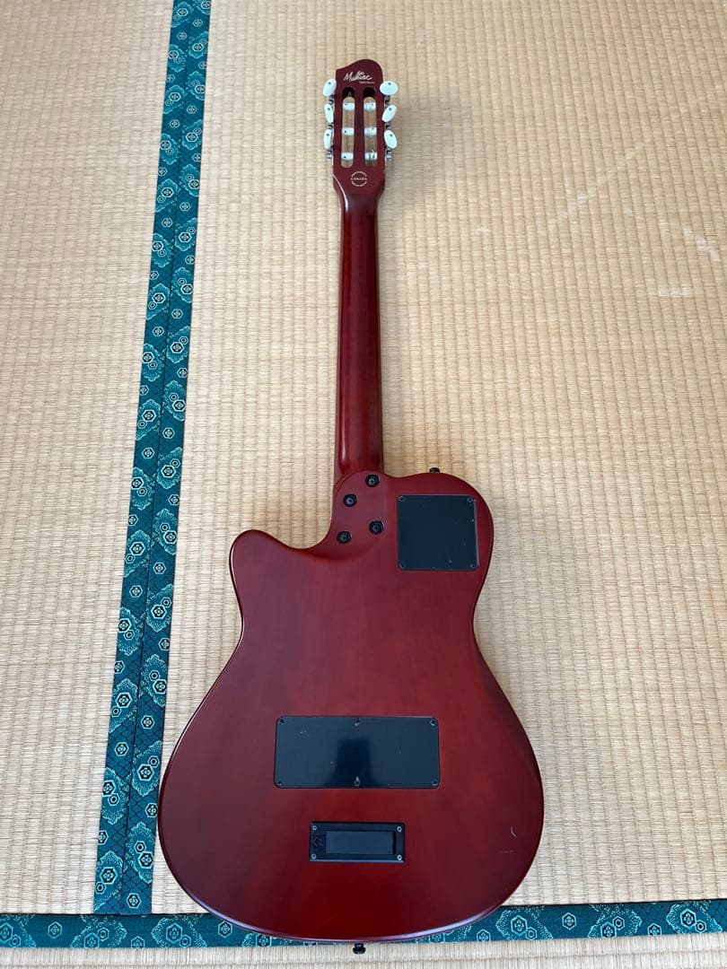 Godin Multiac Nylon Encore 値下げしました！