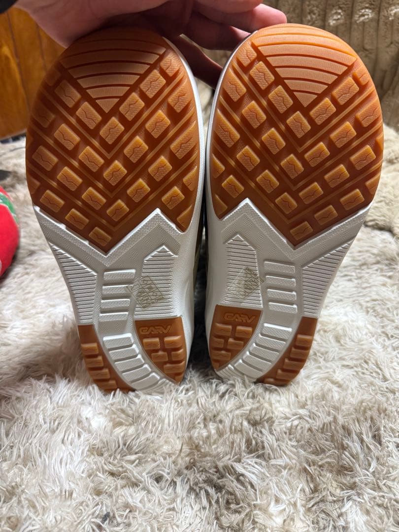 CARV スノーボードブーツ ボアライナー付き