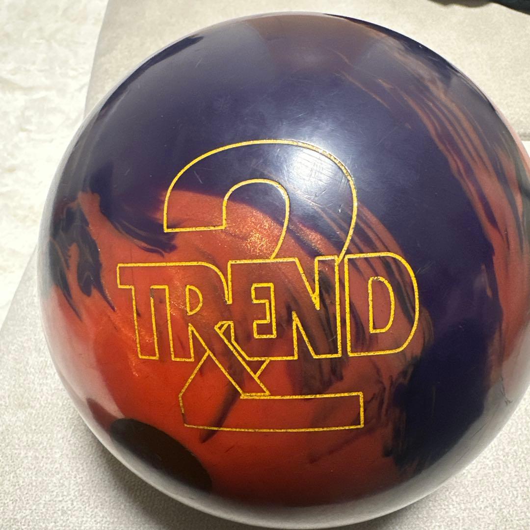 STORM BELMO ボウリングボール　14ポンド　2穴　trend2