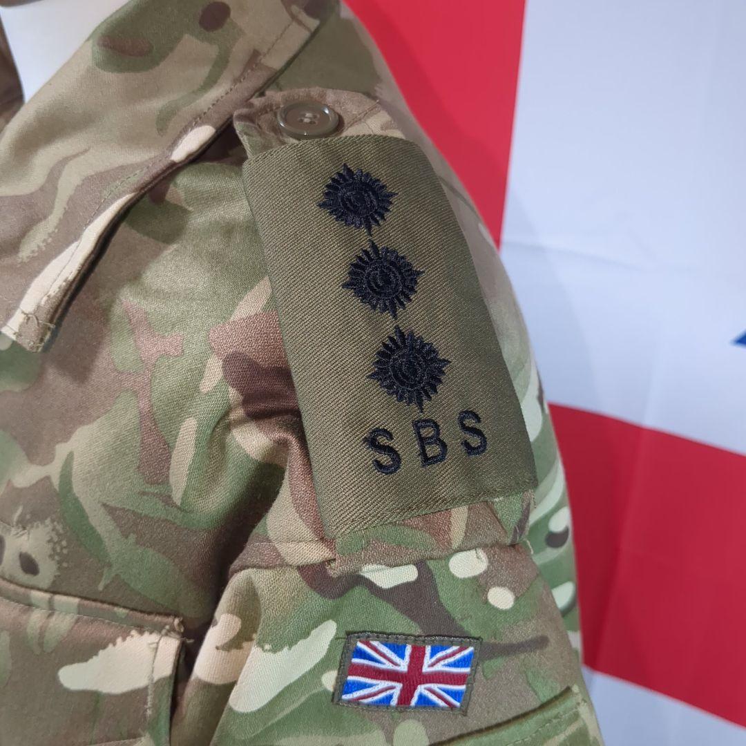 【新品未使用】イギリス軍MTP空挺スモック＋SBSベレー帽＆階級章