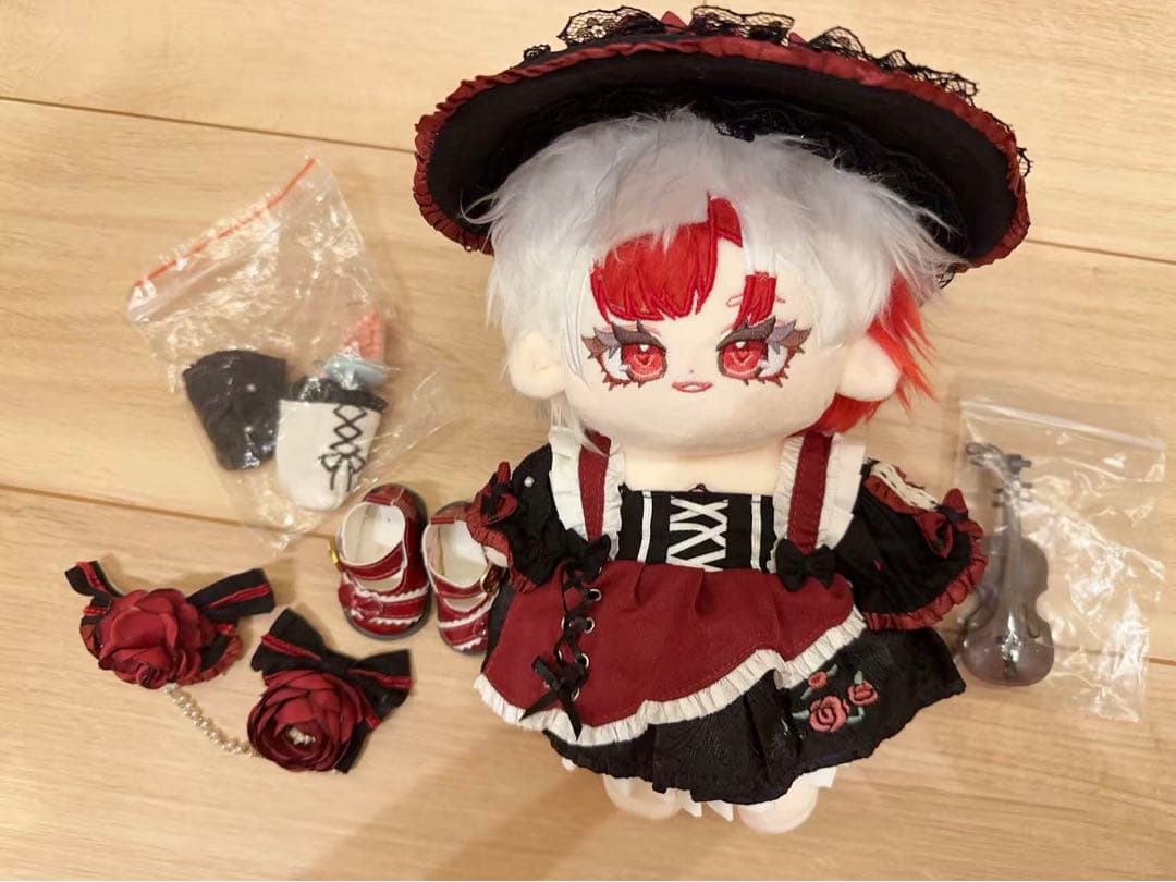 悪魔執事と黒い猫　アモン　ぱしゃこれ　ぬいぐるみ　クリアカード　缶バッジ