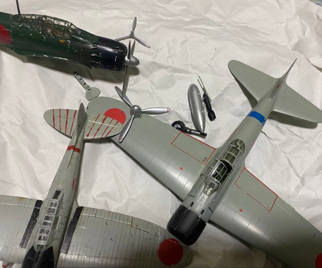 戦闘機　零戦　プラモデル　ジャンク