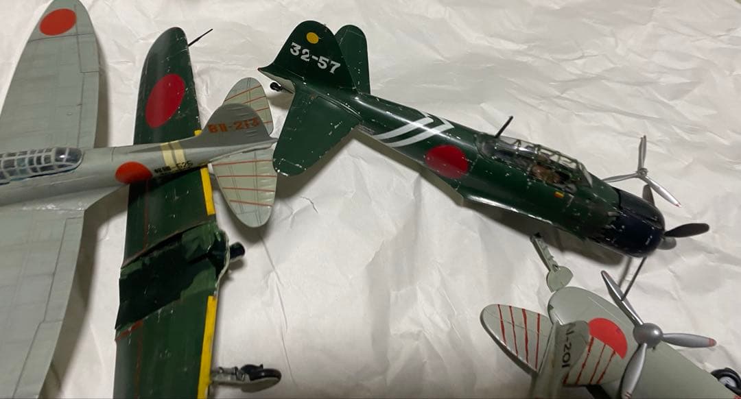 戦闘機　零戦　プラモデル　ジャンク