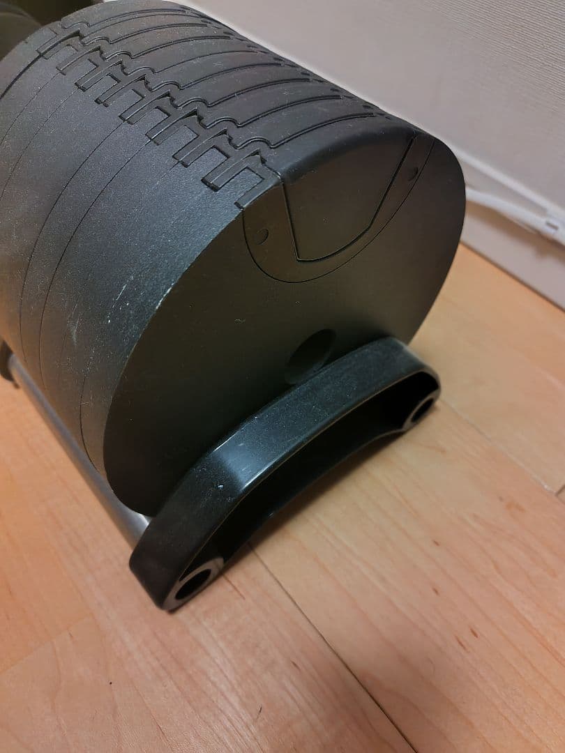 NÜO FLEXBELL 32 可変式ダンベル（4kg目盛り）　横浜②