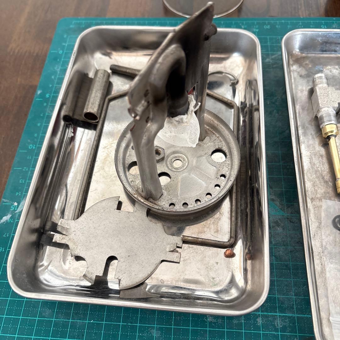 coleman peak1 ストーブ　ランタン