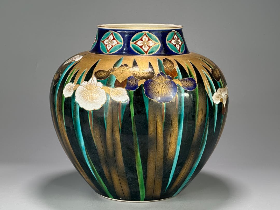 九谷焼 九谷焼名工 錦園窯 山上義正作 花瓶　陶器 共箱