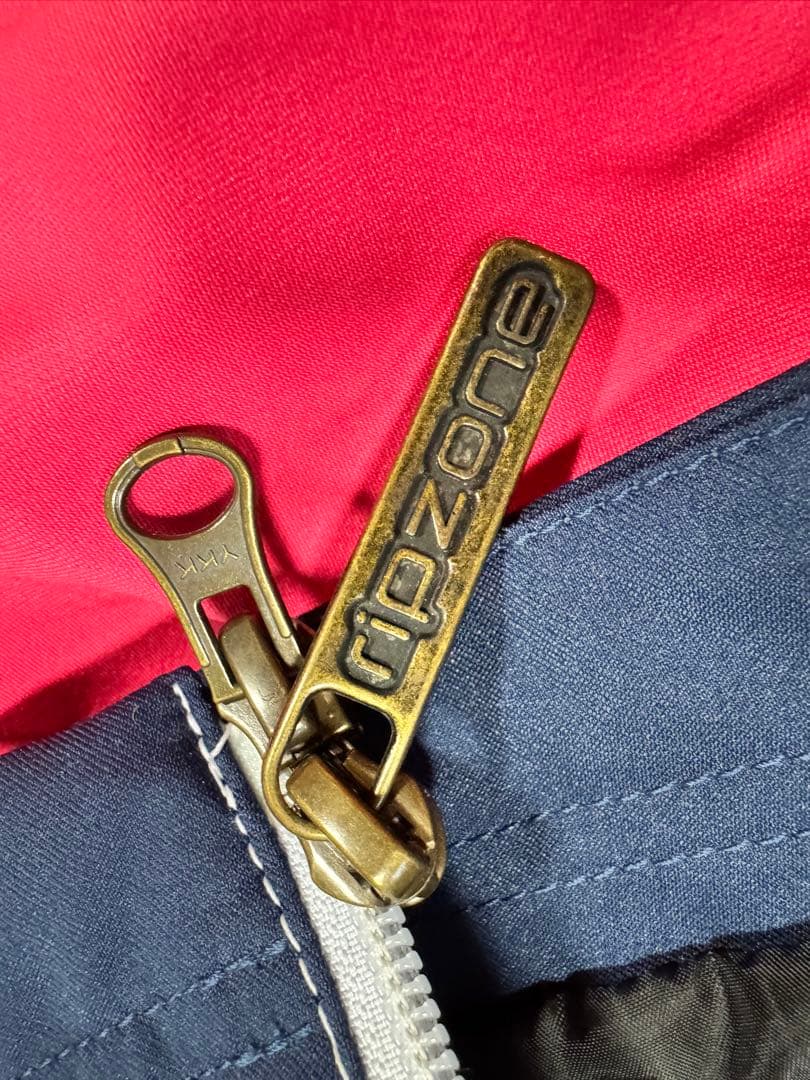 【美品】上RIPZONE Ｓ/下ミストラル　Ｍ スノーボードウェアセット