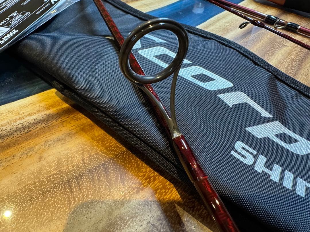 シマノ　スコーピオンXV 2550FF-2