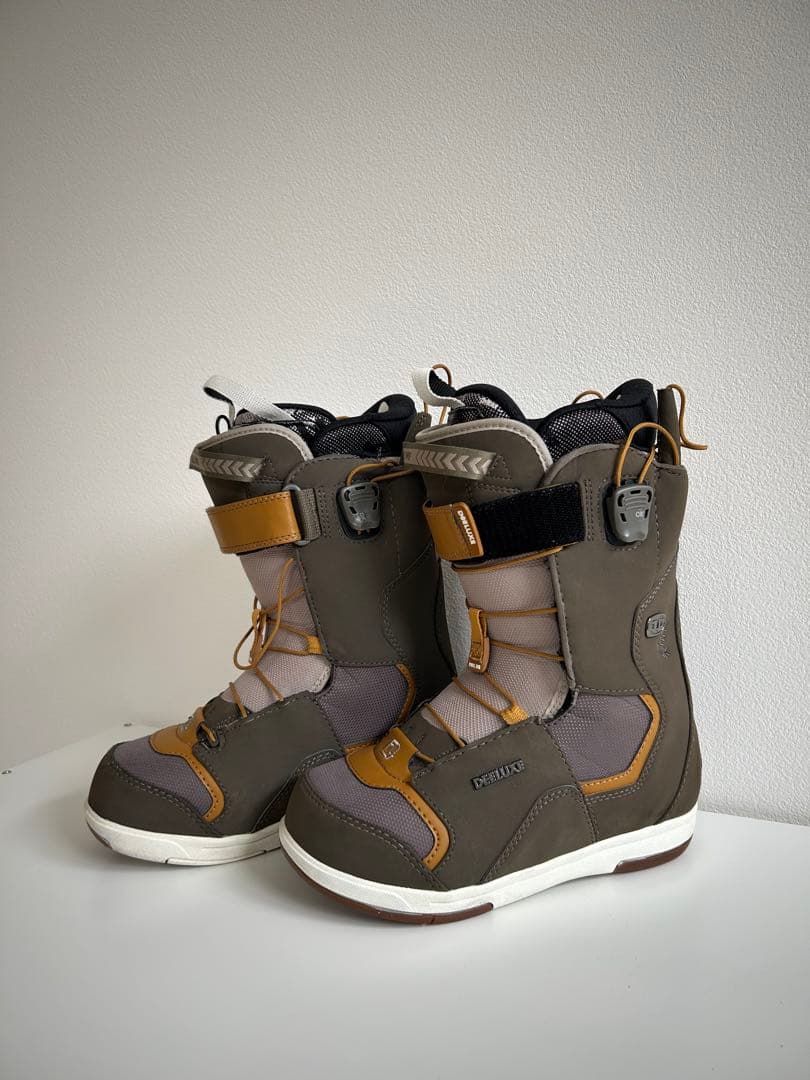 ディーラックス スノーボードブーツ