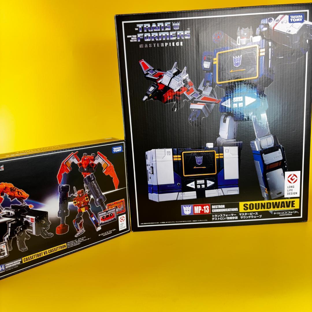 タカラトミー　トランスフォーマー　MP-13 Soundwave＋MP15／16