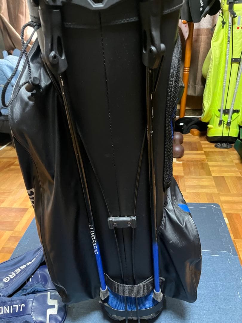 J.LINDEBERG キャディバッグ ヘッドカバーセット