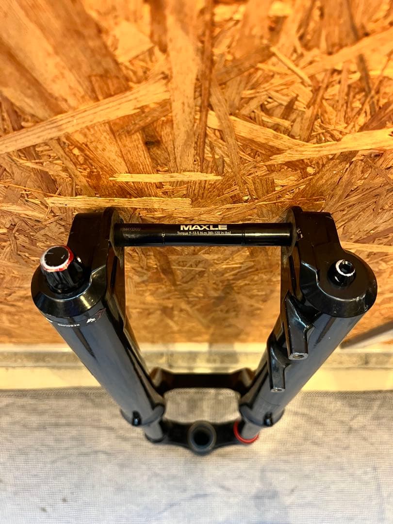 ROCKSHOX ZEB SELECT 29インチ ロックショックス